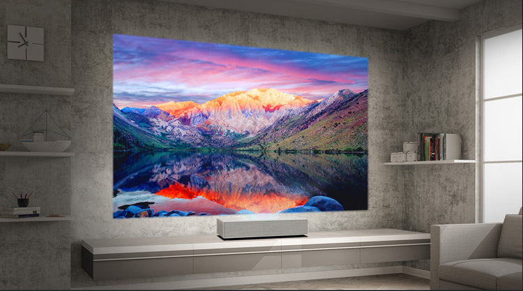 Ultra-Short Projection Screens