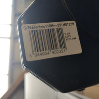 Tweedehands - Goede staat // SPECTRUM Wit / MaxWhite/Classic (4:3)/84" (170x128 / Top-Drop 20 cm) - Elektrisch 110H    251H01299