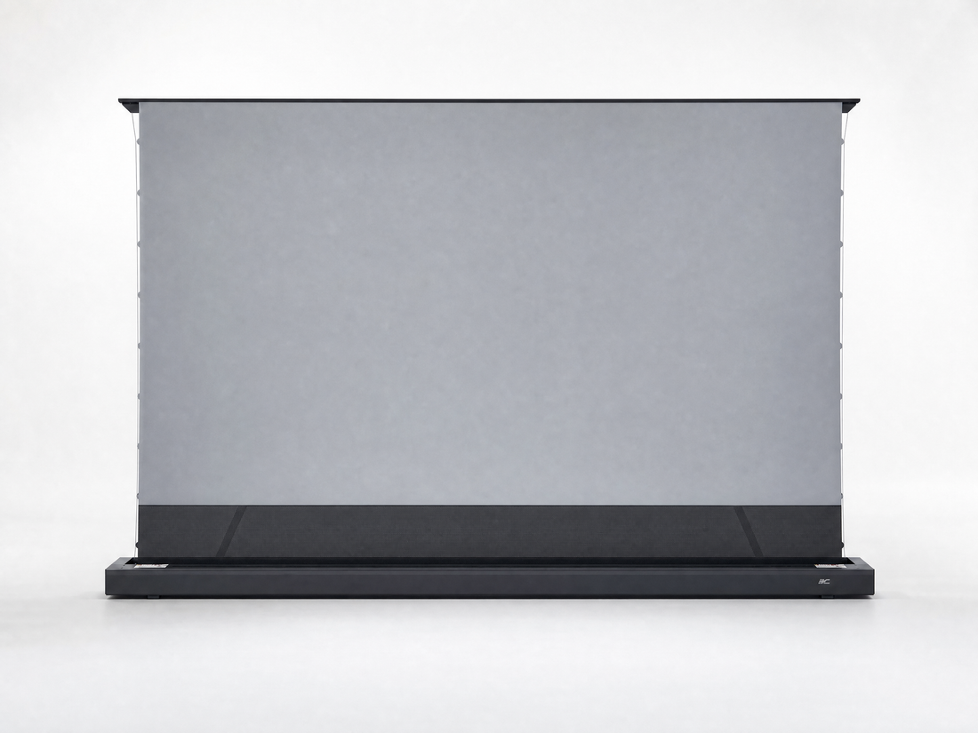Kestrel – CLR®5 avec Carré – Écran de projection électrique à levage par le sol