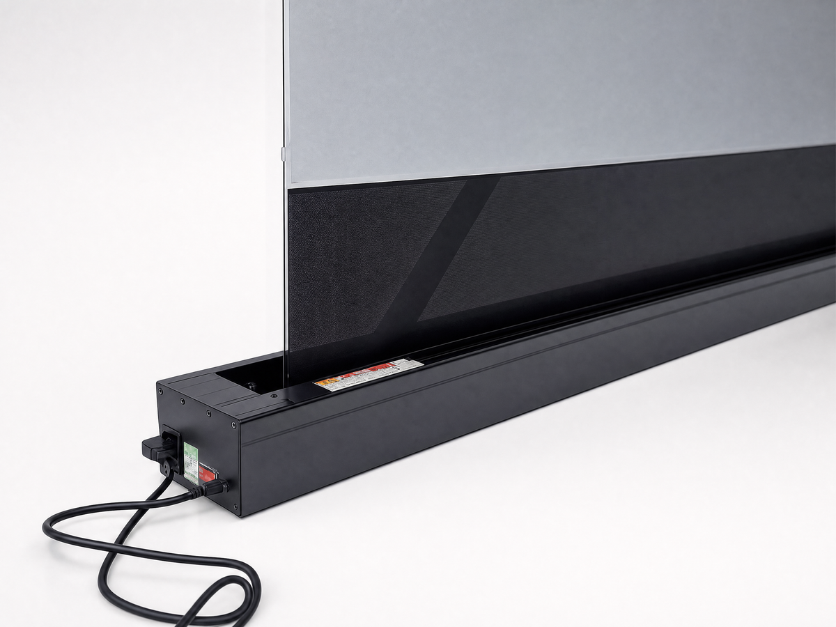 Kestrel – CLR®5 avec Carré – Écran de projection électrique à levage par le sol